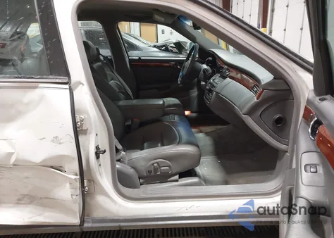 2003 Cadillac Deville Standard из США, поврежденный, VIN 1G6KD54Y83U112183